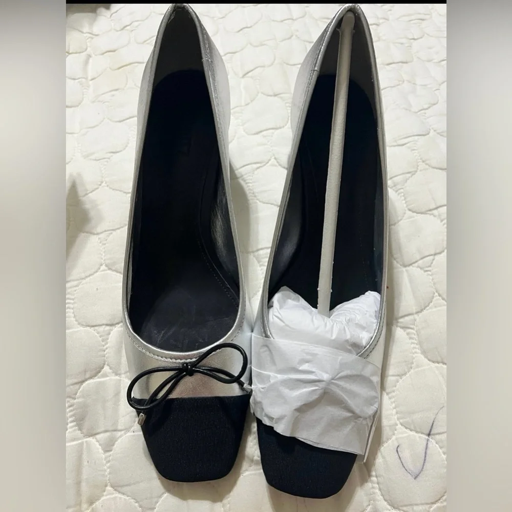 NEW Womens SCHUTZ Arissa Metallic Bow Cap-Toe Pumps 9.5, Black